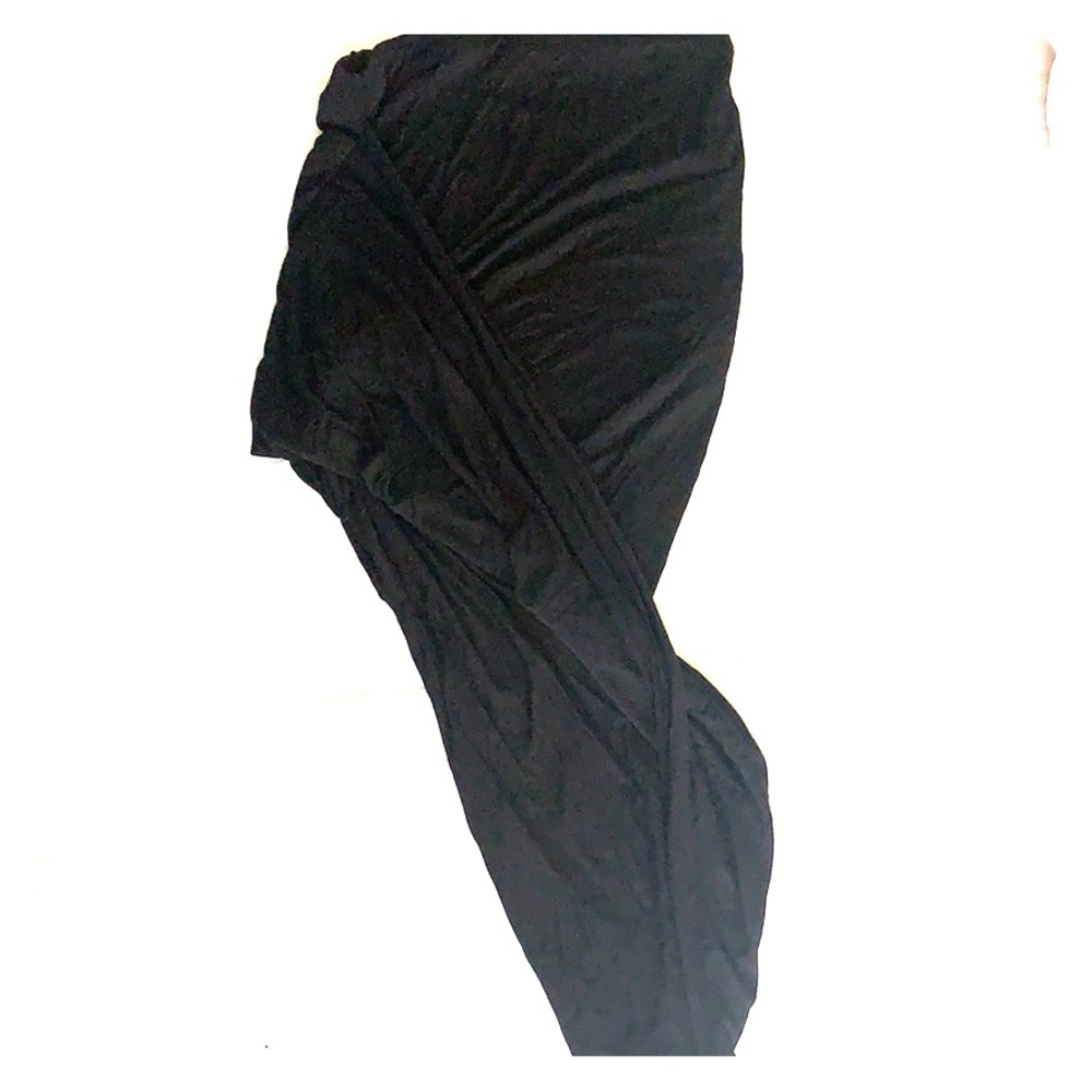 Asymmetrical black skirt